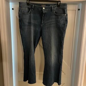 DL 1961 Bridget High Rise Instasculpt Crop Flare Crop Jeans Sz 20 Denim Raw Hem